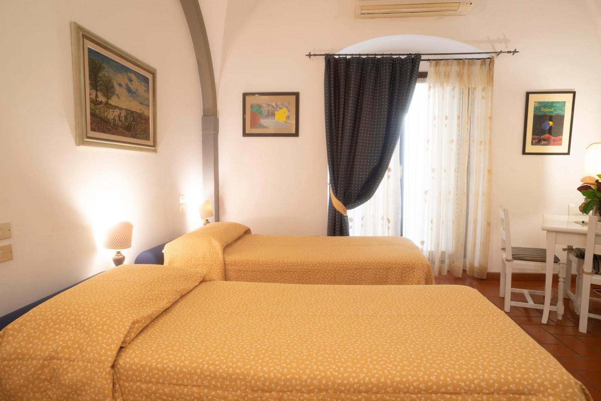 Hotel Residence La Contessina Firenze Bagian luar foto